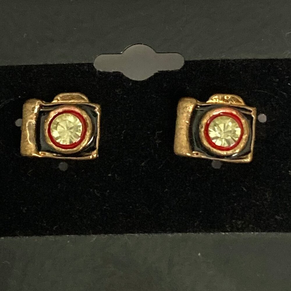 CLEARANCE - NWT Camera Earrings, Costume Jewelry